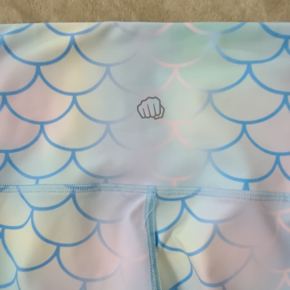 FMFM full length mermaid leggings. XL - Picture 6 of 6